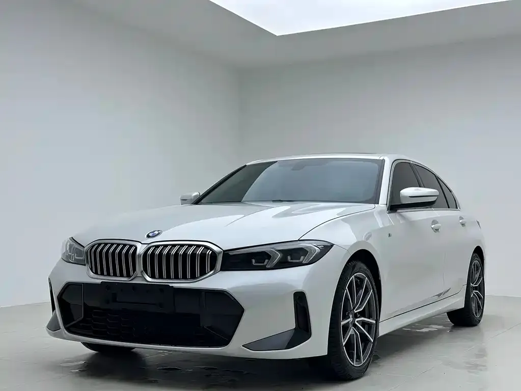 BMW 3 Series — фото 1