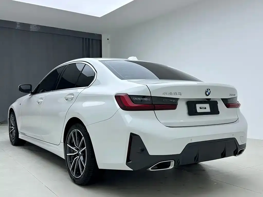 BMW 3 Series — фото 10