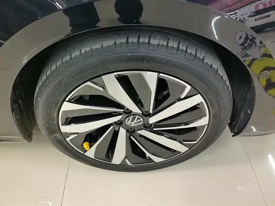 Volkswagen Passat 2022 из CN, фото 7