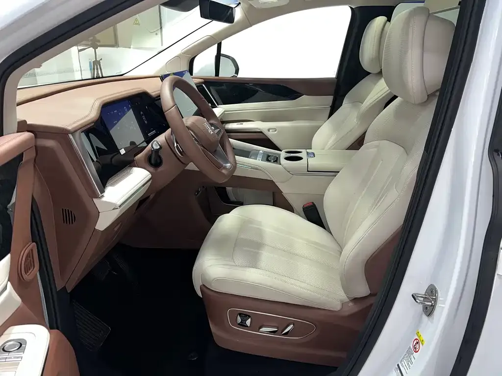 BYD Xia 2025 из CN, фото 5