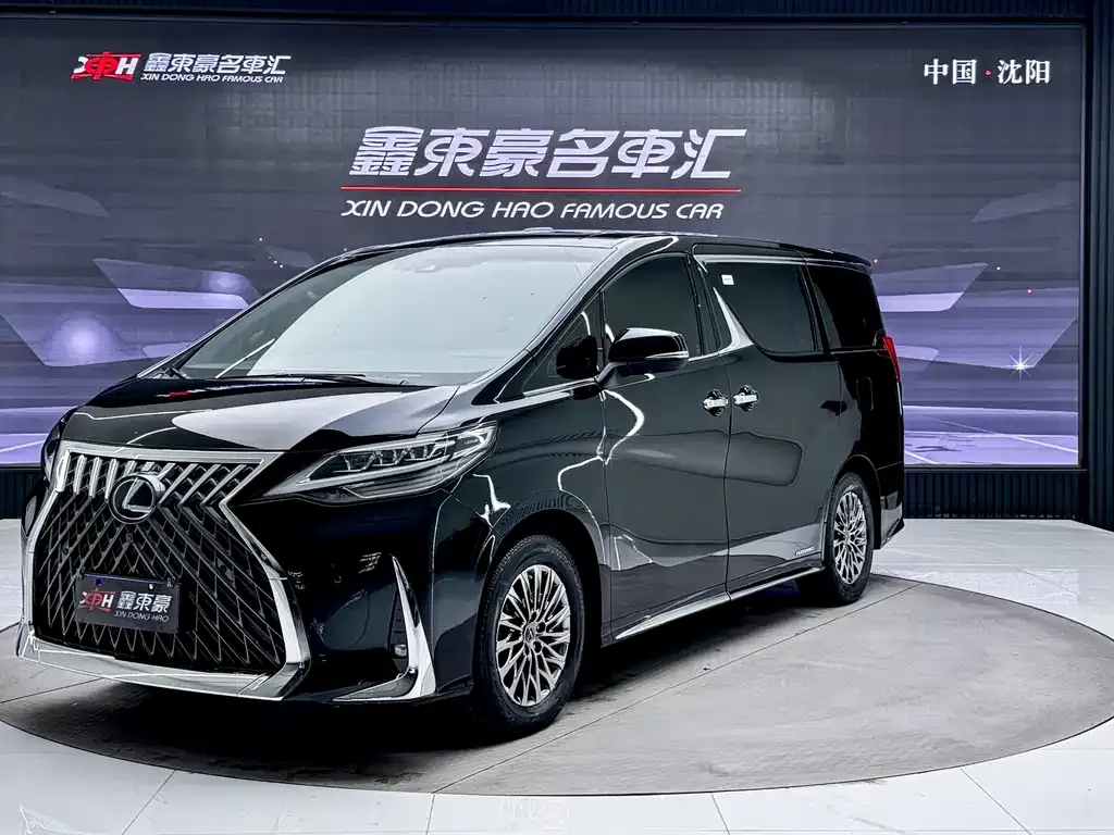 Lexus LM 2022 из CN, фото 1