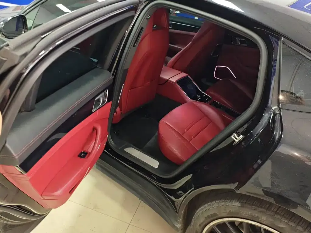 Porsche Panamera 2021 из CN, фото 9