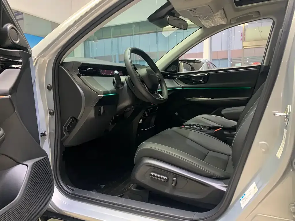 Honda e:NP2 2024 из CN, фото 5