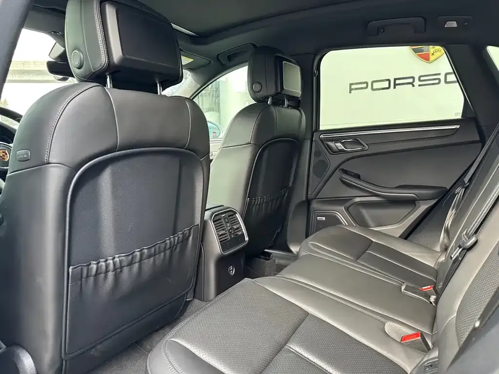 Porsche Macan 2022 из CN, фото 5