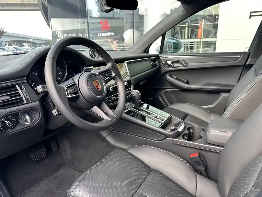 Porsche Macan 2022 из CN, фото 2