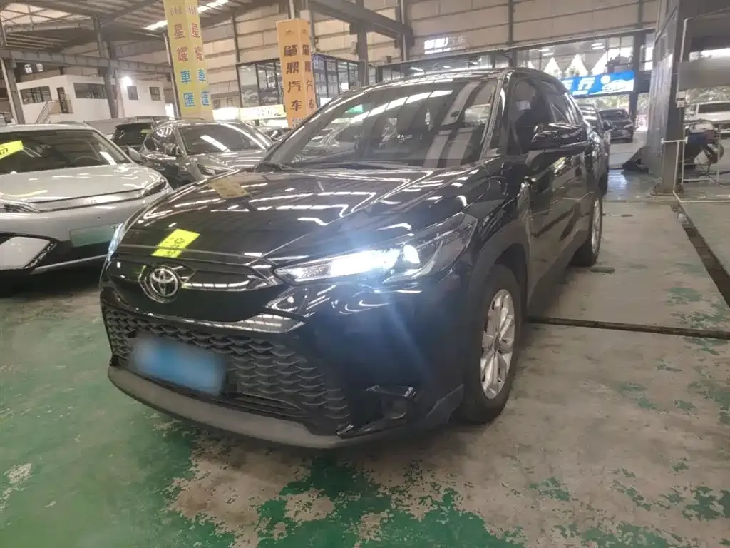 Toyota Frontlander 2023 из CN, фото 10