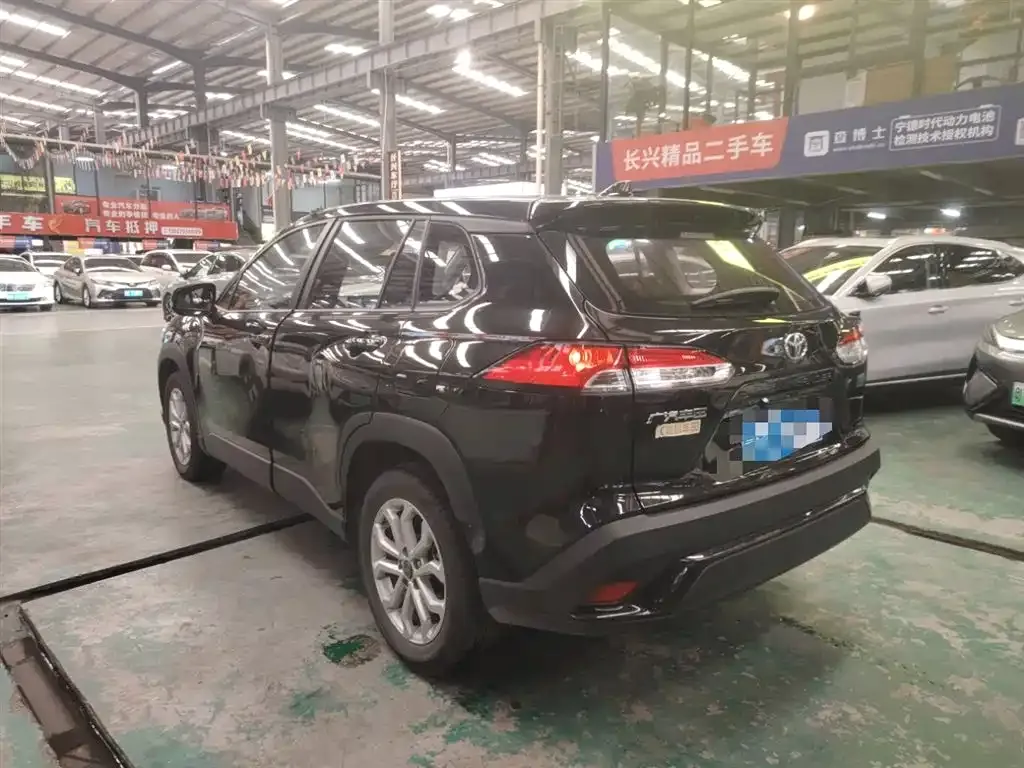 Toyota Frontlander 2023 из CN, фото 8