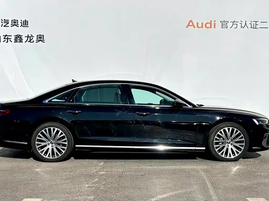 Audi A8 2024 из CN, фото 8
