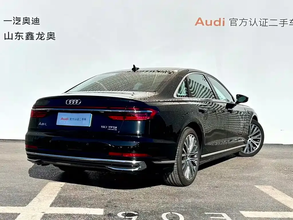 Audi A8 2024 из CN, фото 6