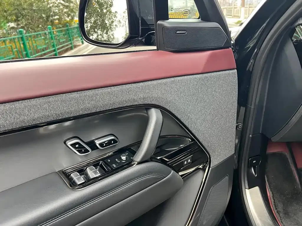 Land Rover Sport 2023 из CN, фото 9