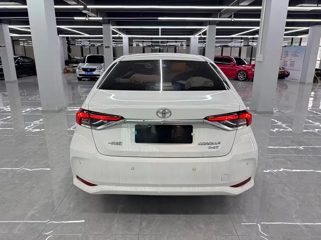 Toyota Corolla 2022 из CN, фото 7