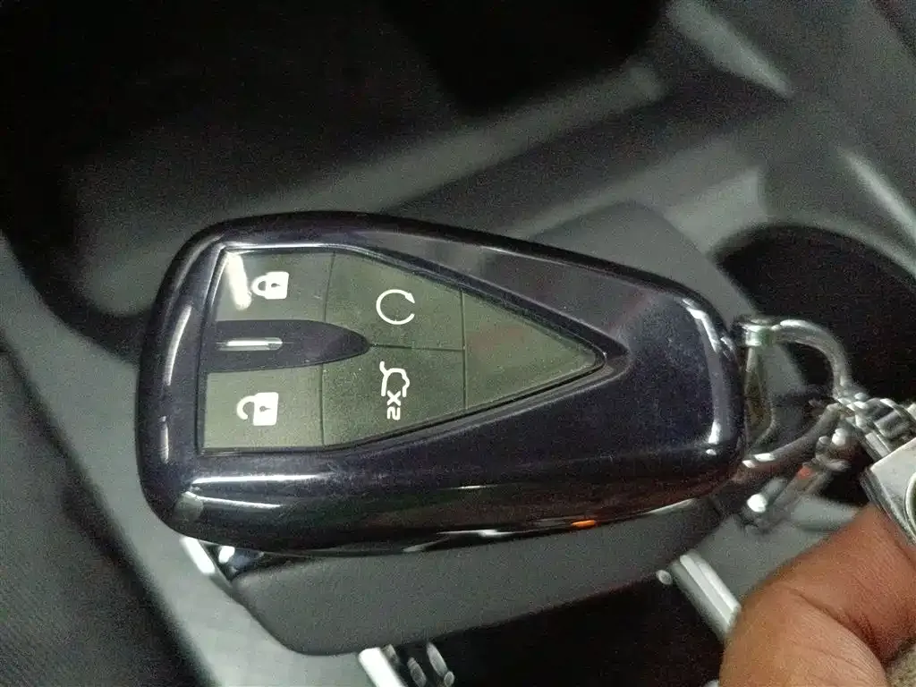 Changan UNI-V 2025 из CN, фото 7