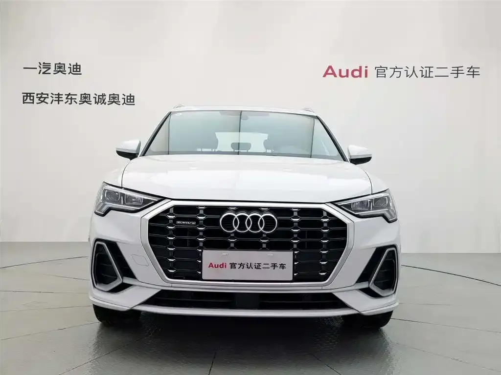 Audi Q3 2021 из CN, фото 1