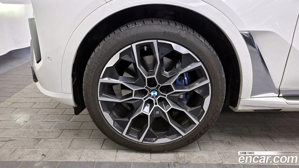 BMW X7 2024 из KR, фото 5