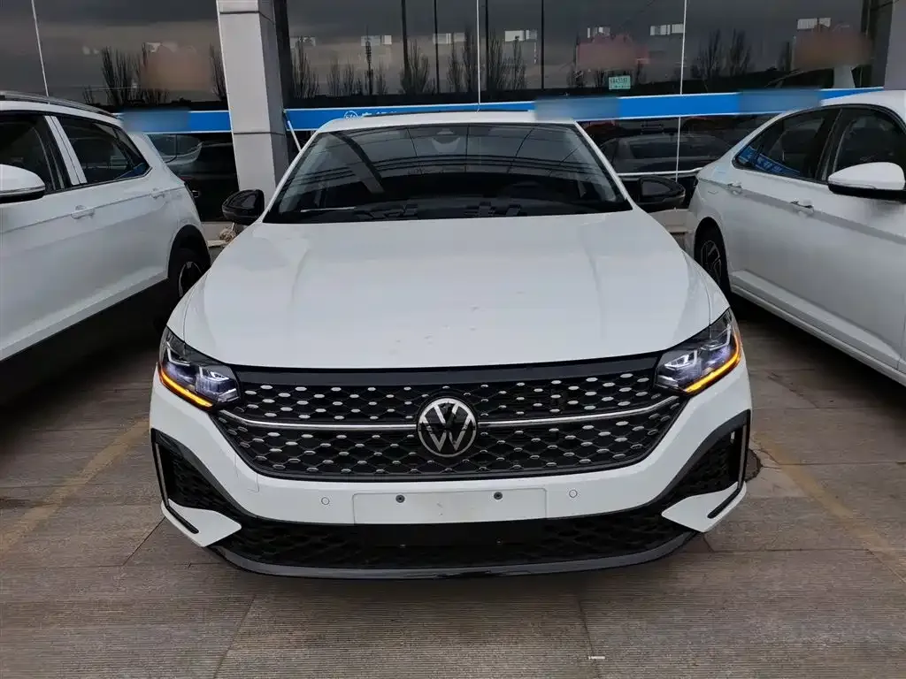 Volkswagen Lavida 2024 из CN, фото 5