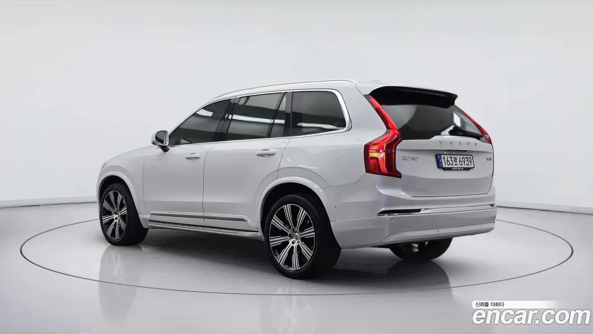 Volvo XC90 — фото 4