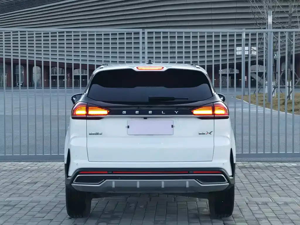 Geely Boyue 2023 из CN, фото 6