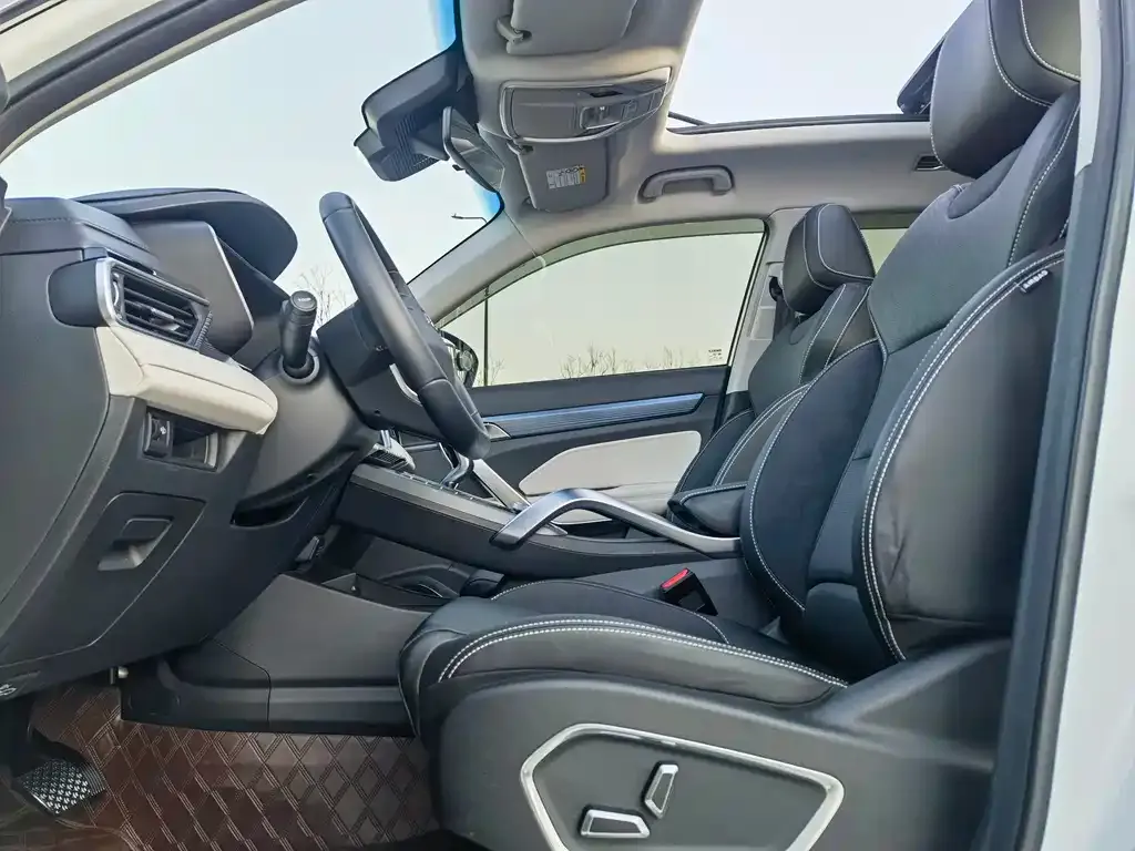 Geely Boyue 2023 из CN, фото 9