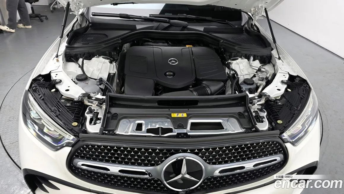Mercedes-Benz GLC-Class — фото 10