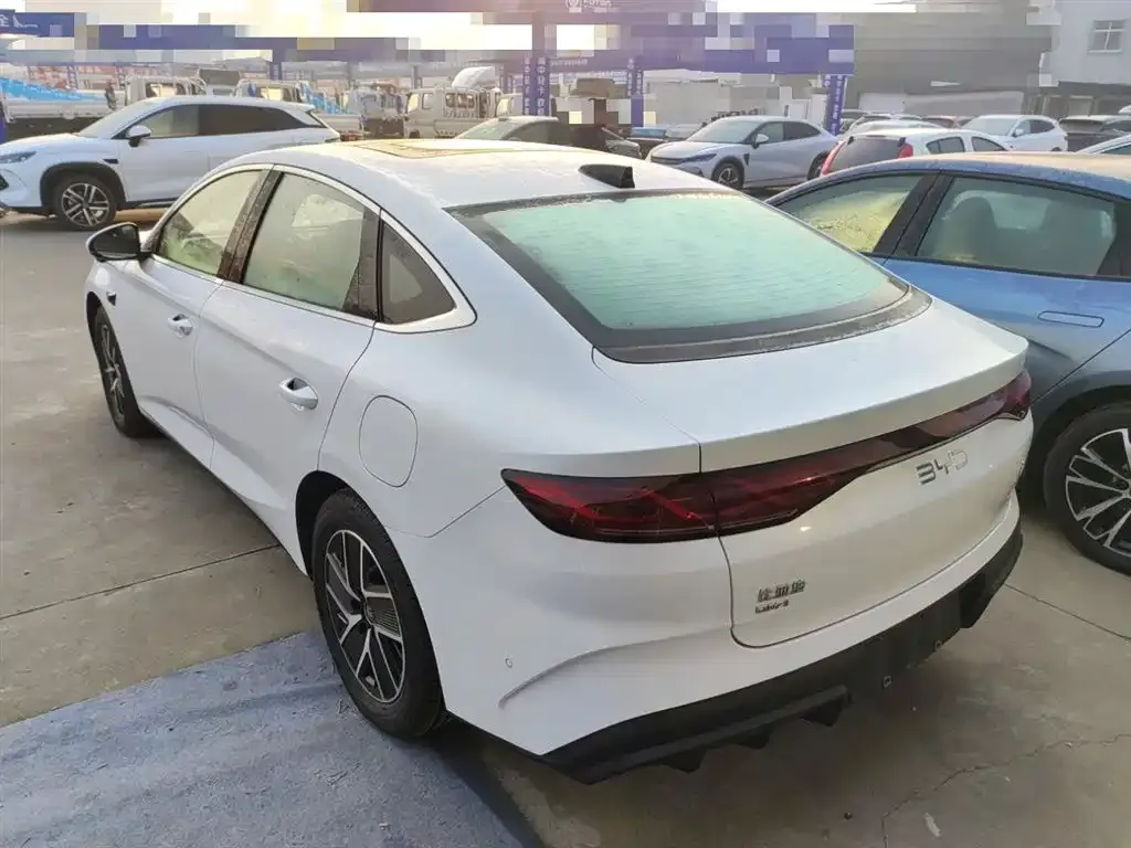 BYD Qin L 2025 из CN, фото 5