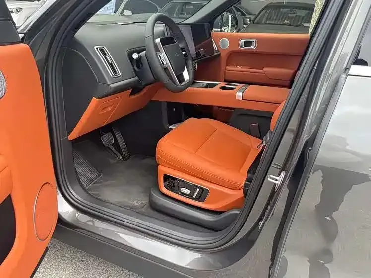 Li Auto L8 2024 из CN, фото 2