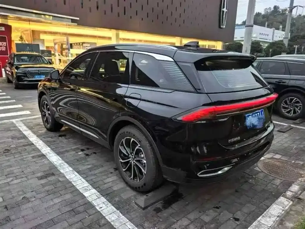 Lincoln Nautilus 2025 из CN, фото 3