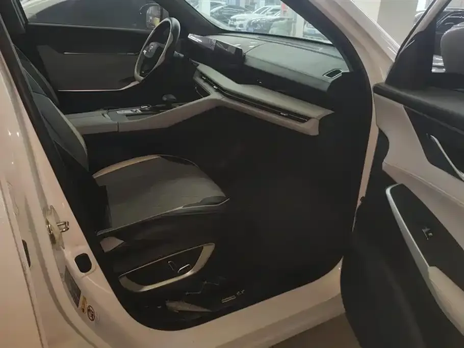 Changan CS75PLUS 2024 из CN, фото 4
