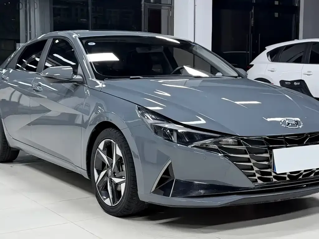 Hyundai Elantra 2023 из CN, фото 5