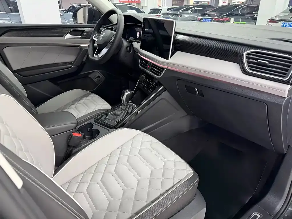 Volkswagen Tayron 2022 из CN, фото 9