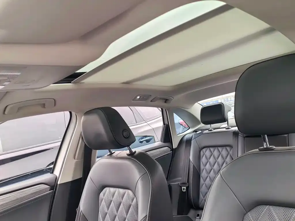 Volkswagen Sagitar 2023 из CN, фото 4