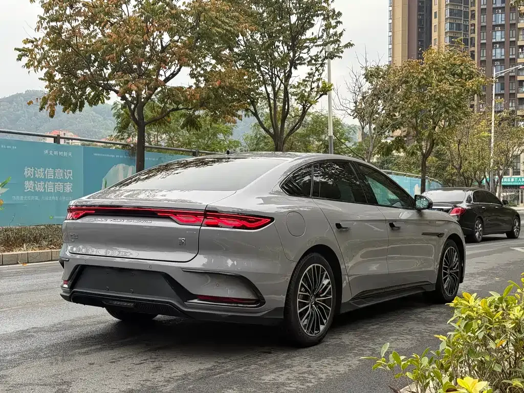 BYD Han 2025 из CN, фото 9