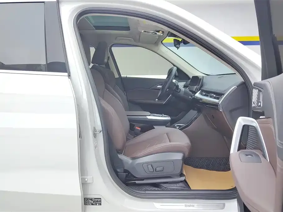 BMW X1 2023 из CN, фото 4