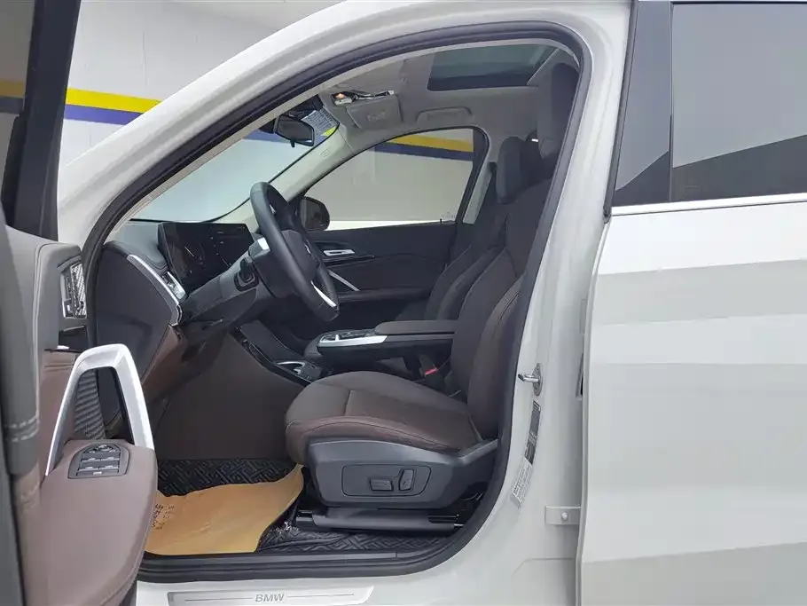 BMW X1 2023 из CN, фото 5