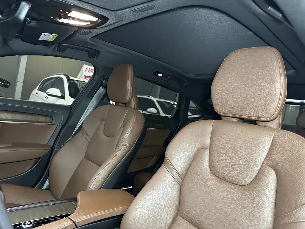 Volvo S90 2022 из CN, фото 9
