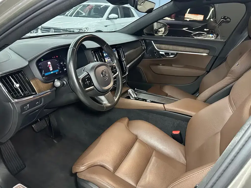 Volvo S90 2022 из CN, фото 6