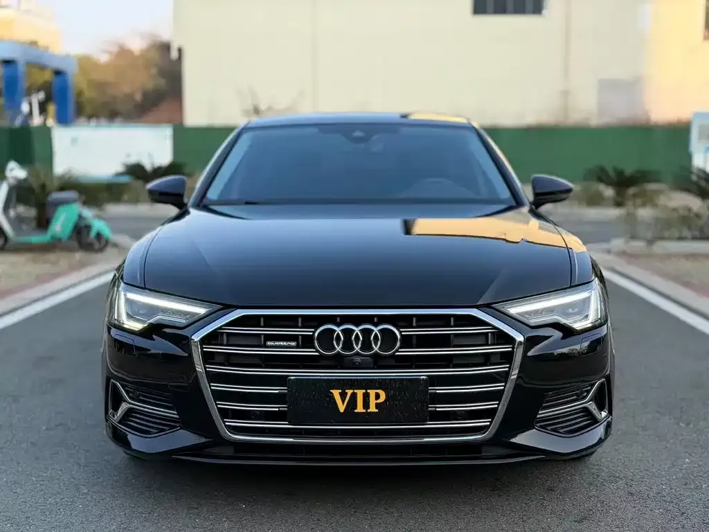 Audi A6L 2022 из CN, фото 2