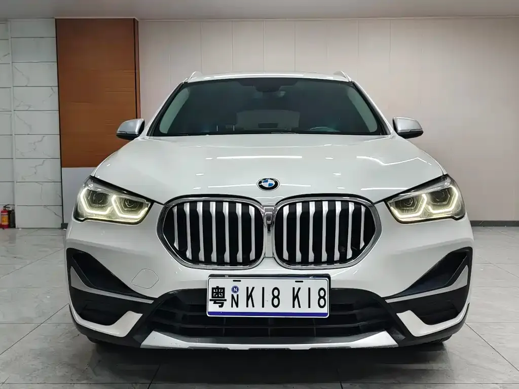 BMW X1 2022 из CN, фото 3