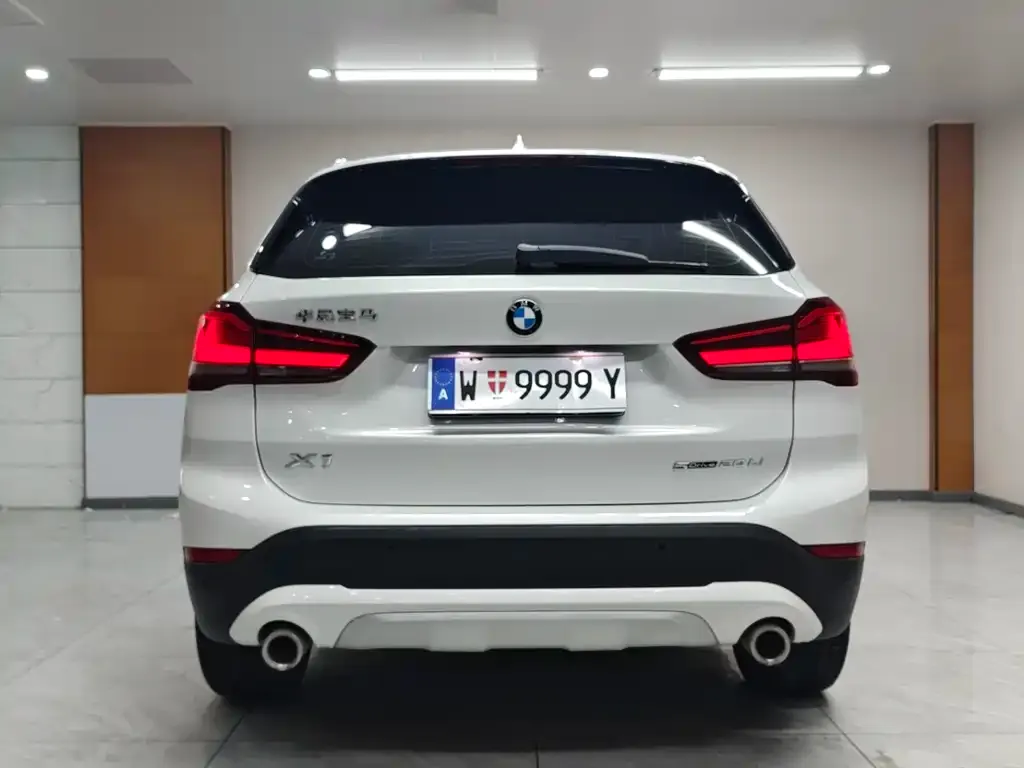 BMW X1 2022 из CN, фото 2