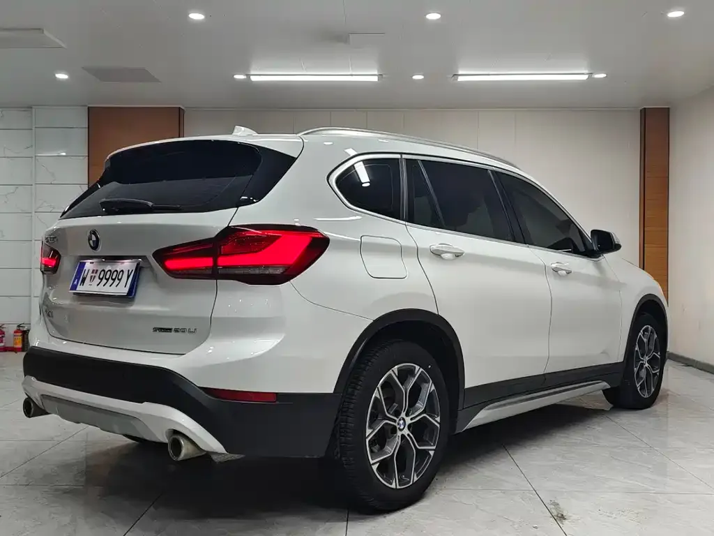 BMW X1 2022 из CN, фото 8