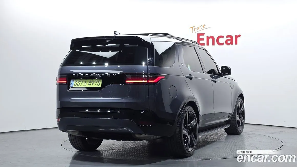 Land Rover Discovery 2025 из KR, фото 3