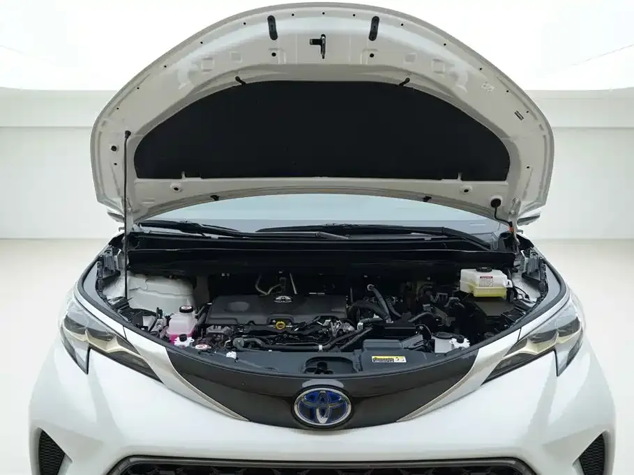 Toyota Granvia 2025 из CN, фото 10