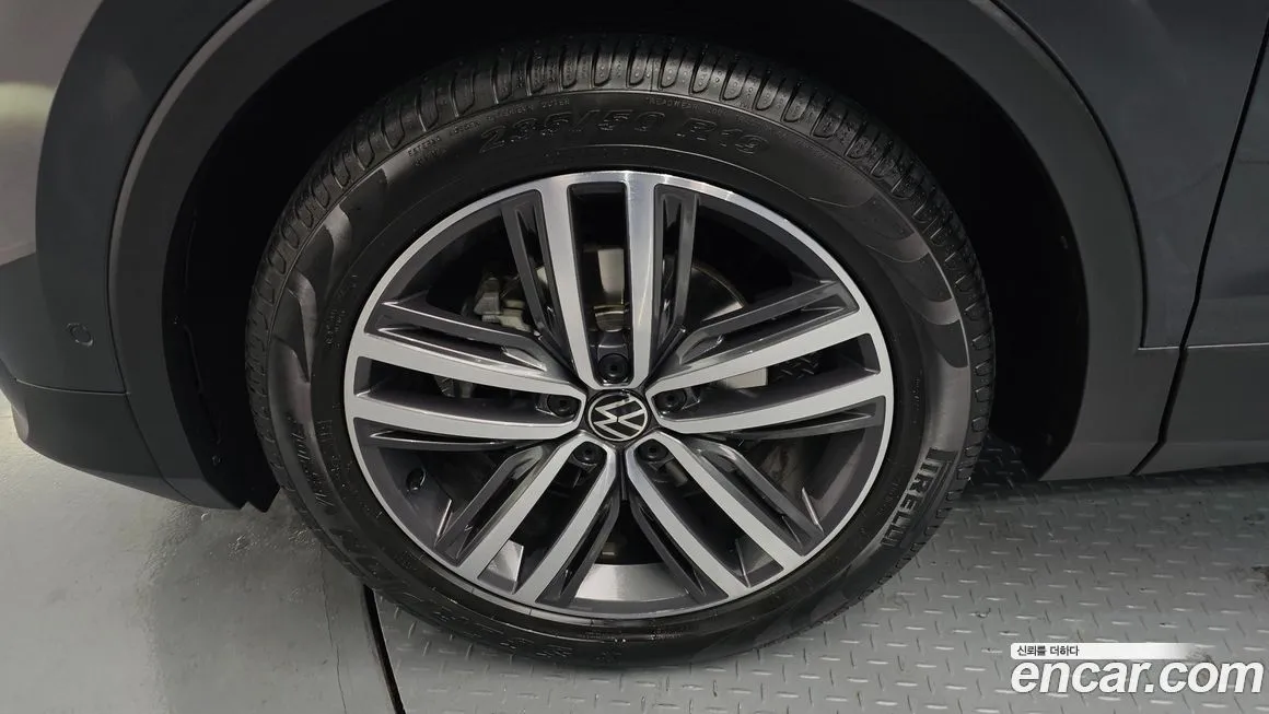 Volkswagen Tiguan — фото 6