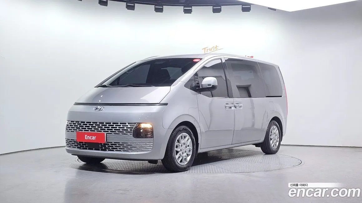 Hyundai Staria 2022 из KR, фото 1