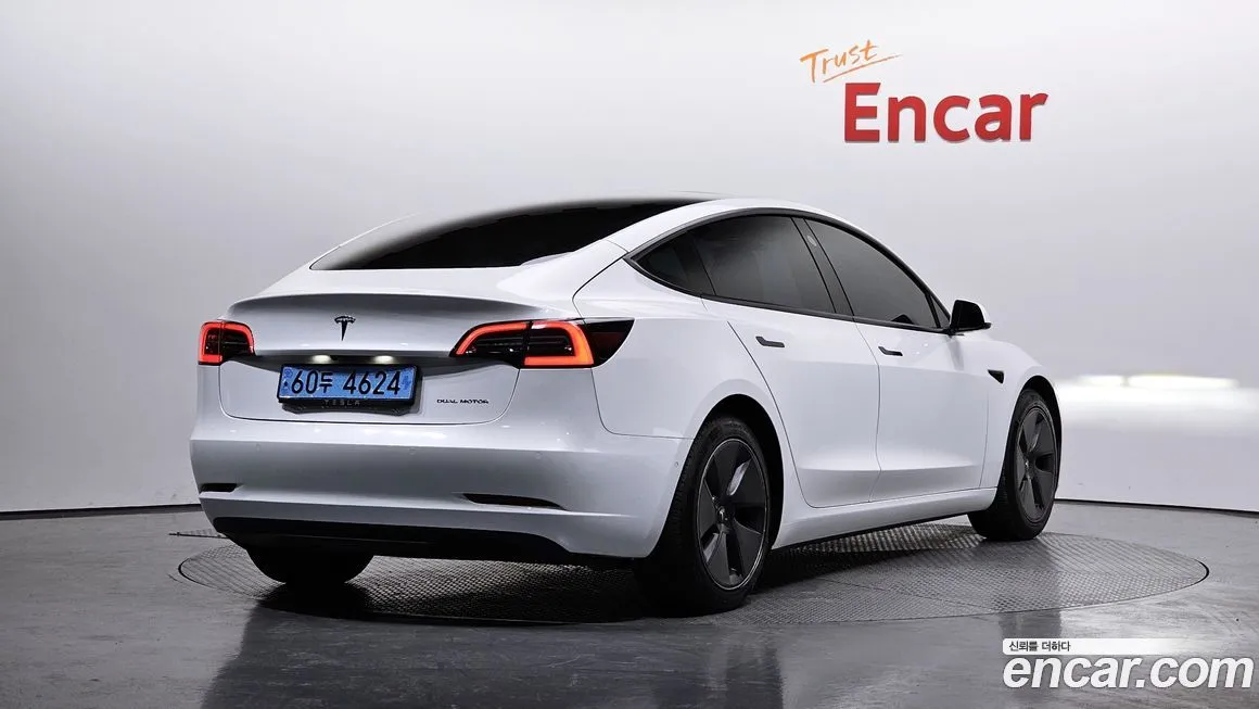 Tesla Model 3 2021 из KR, фото 10