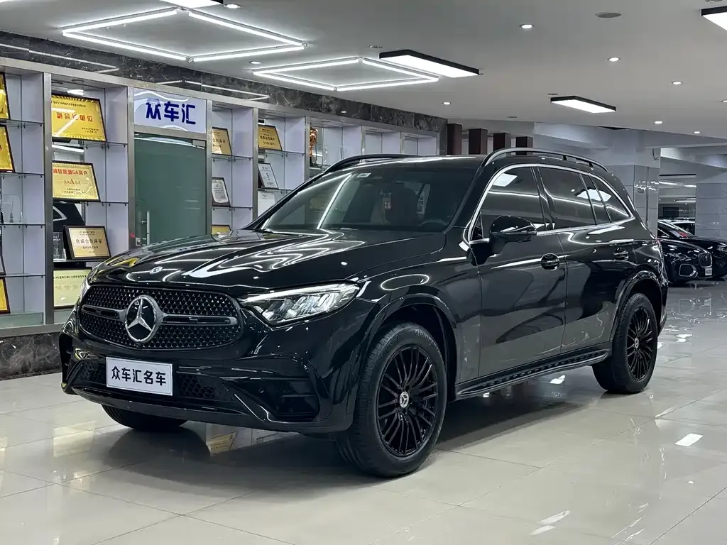 Mercedes-Benz GLC — фото 1