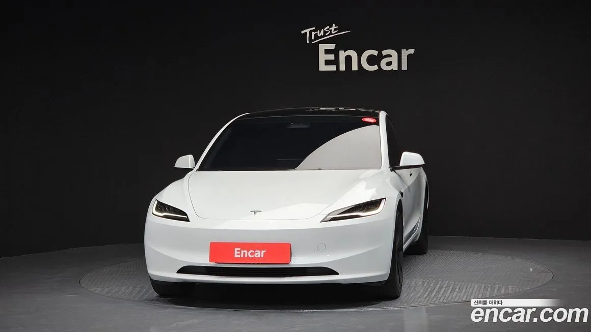 Tesla Model 3 2025 из KR, фото 5