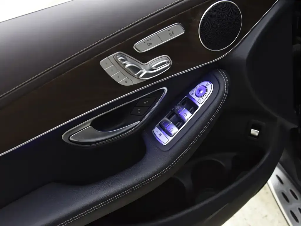 Mercedes-Benz GLC 2022 из CN, фото 9