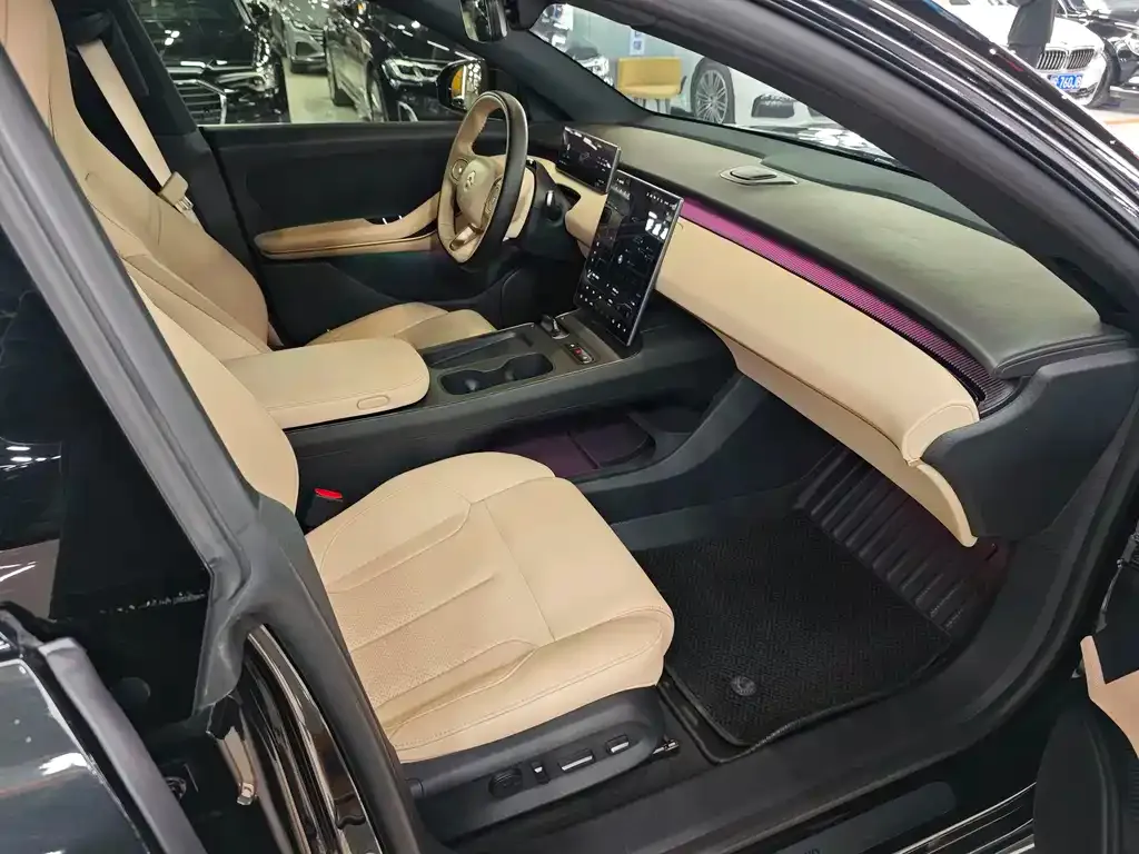 NIO ET5T 2023 из CN, фото 2