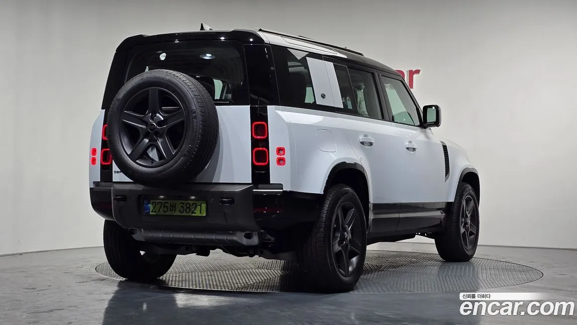 Land Rover Defender 2024 из KR, фото 3