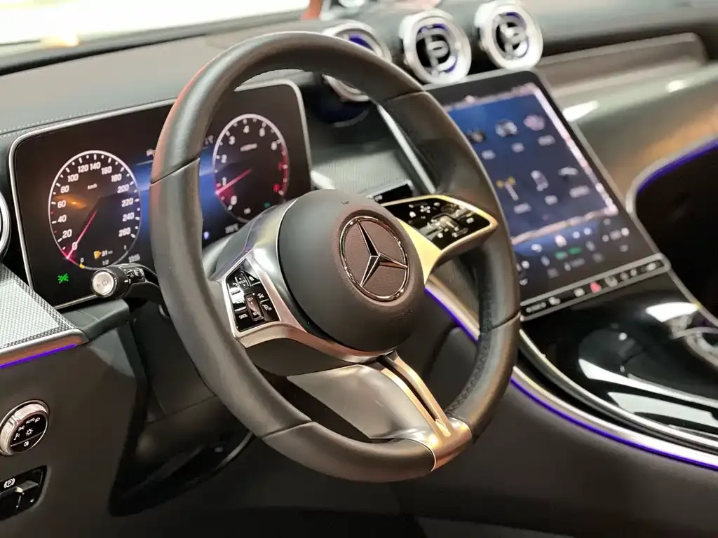 Mercedes-Benz GLC 2024 из CN, фото 3